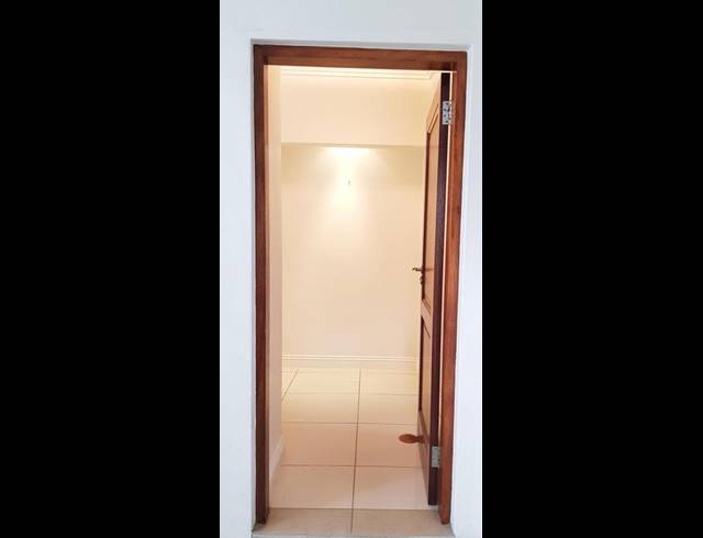 2 BEDROOM TOWNHOUSE FOR SALE IN SENDERWOOD